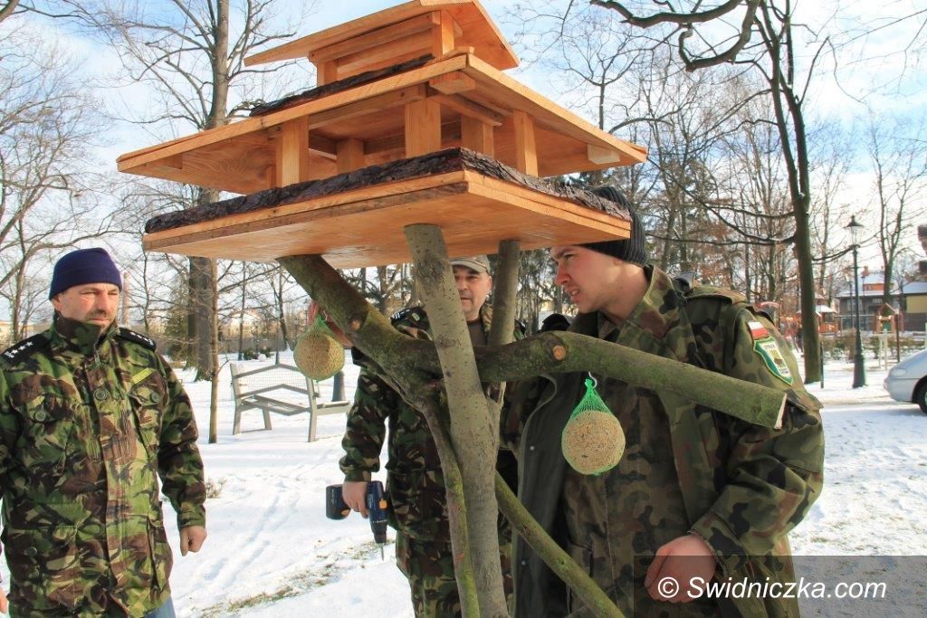Świebodzice: Ze słoninką do parku marsz