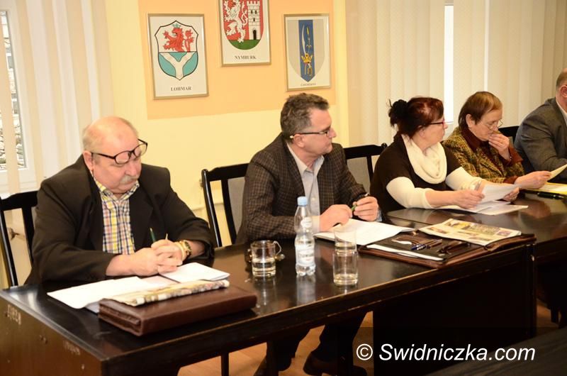 Żarów: Pieniądze na zakup nowego wozu zabezpieczone