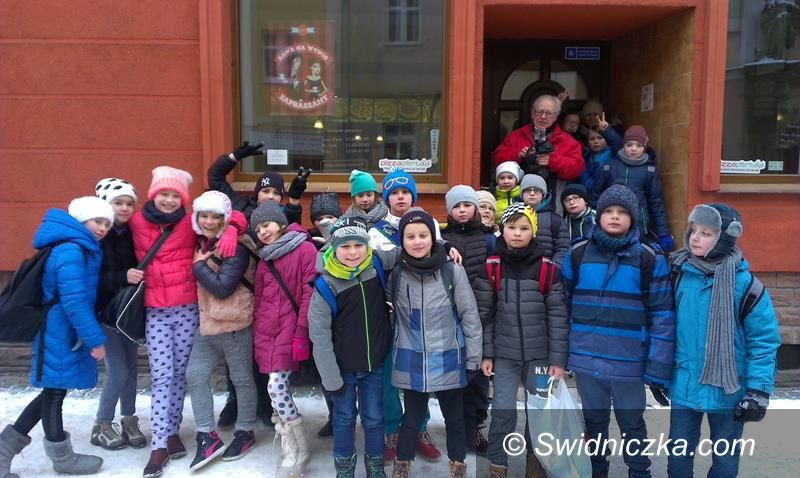 Żarów: Wyprawa na lodowisko