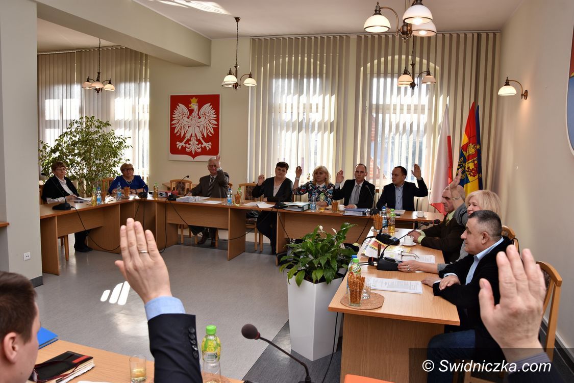 Gmina Świdnica: Radni podjęli decyzję w sprawie reformy oświaty