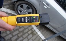 Świdnica: Była tak pijana, że miała problem z prowadzeniem samochodu. Za kierownicą zmienił ją jeszcze bardziej nietrzeźwy pasażer