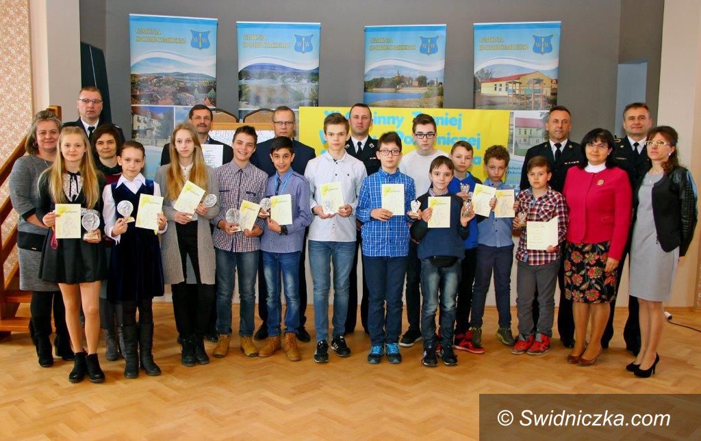 Gniewków: XI Gminny Turniej Wiedzy Pożarniczej w gminie Dobromierz