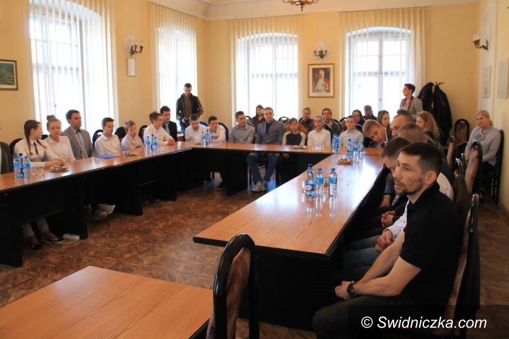 Świebodzice: Stypendia dla najlepszych sportowców