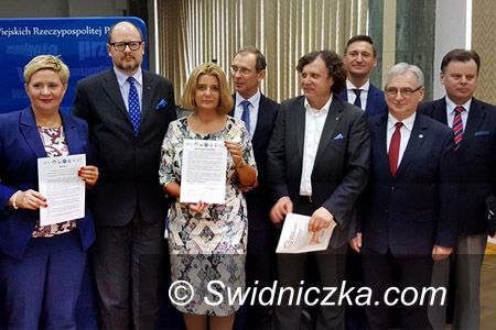 Kraj: Nie ma wolności bez samorządności. Największe Forum Samorządowe ostatnich lat