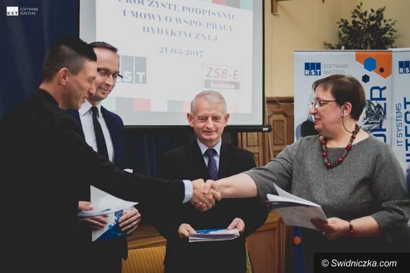 Świdnica: Czas na programistów