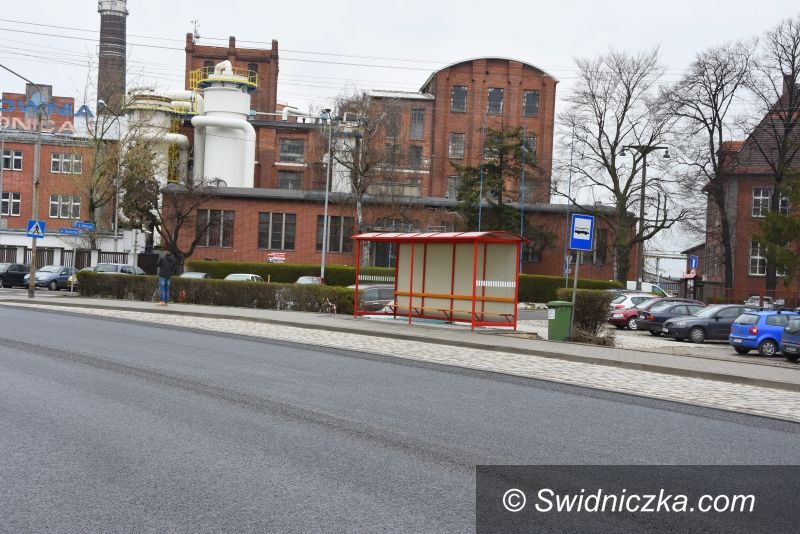 Gmina Świdnica: Nowe wiaty przystankowe