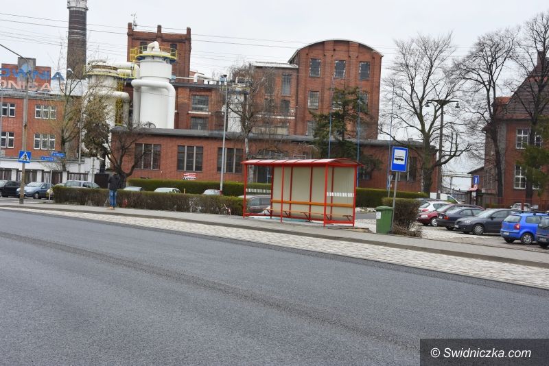 Gmina Świdnica: Nowe wiaty przystankowe