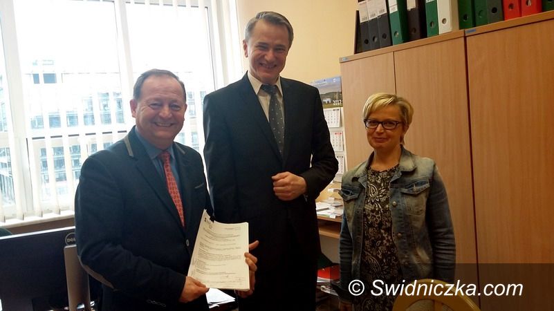 Świebodzice: Kolejne 3 miliony dla Świebodzic