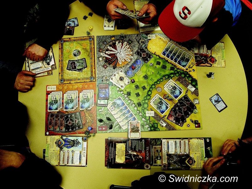 Żarów: Nocny maraton gier planszowych