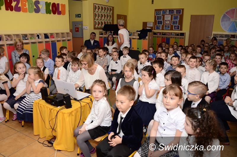 Żarów: Optymistyczny Sejm w Bajkowym Przedszkolu