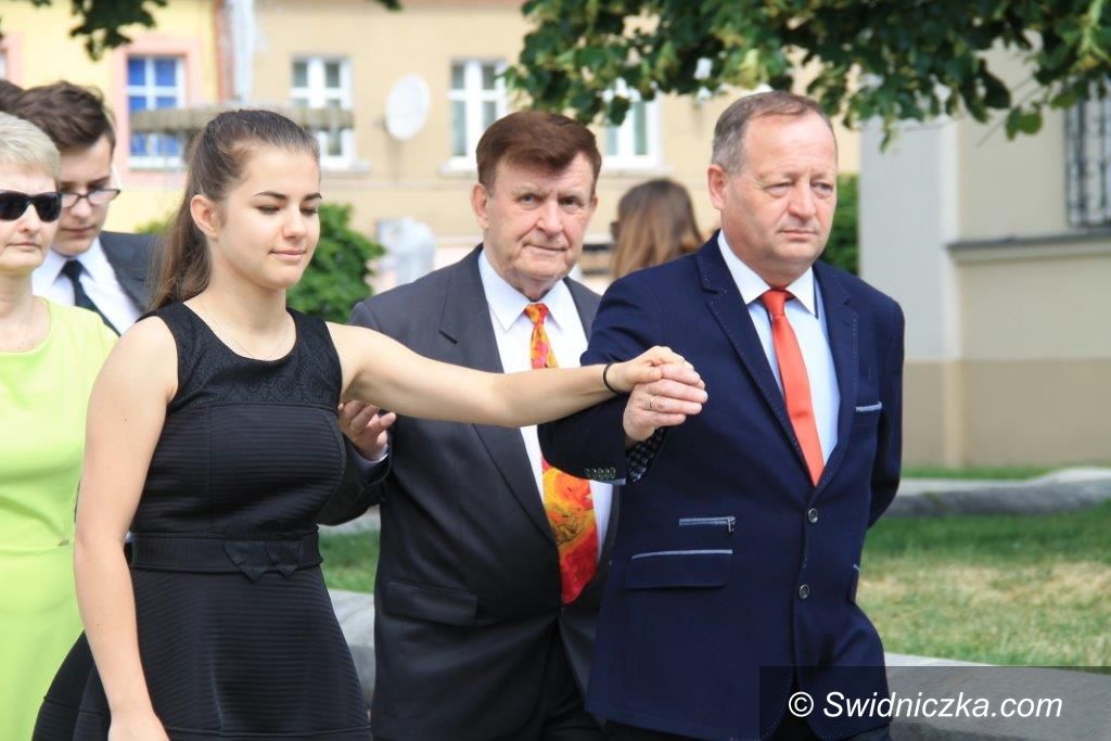 Świebodzice: Polonezem do wakacji