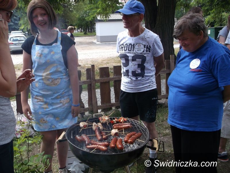 Strzegom: GRILL(owanie)Typowych Ludzi