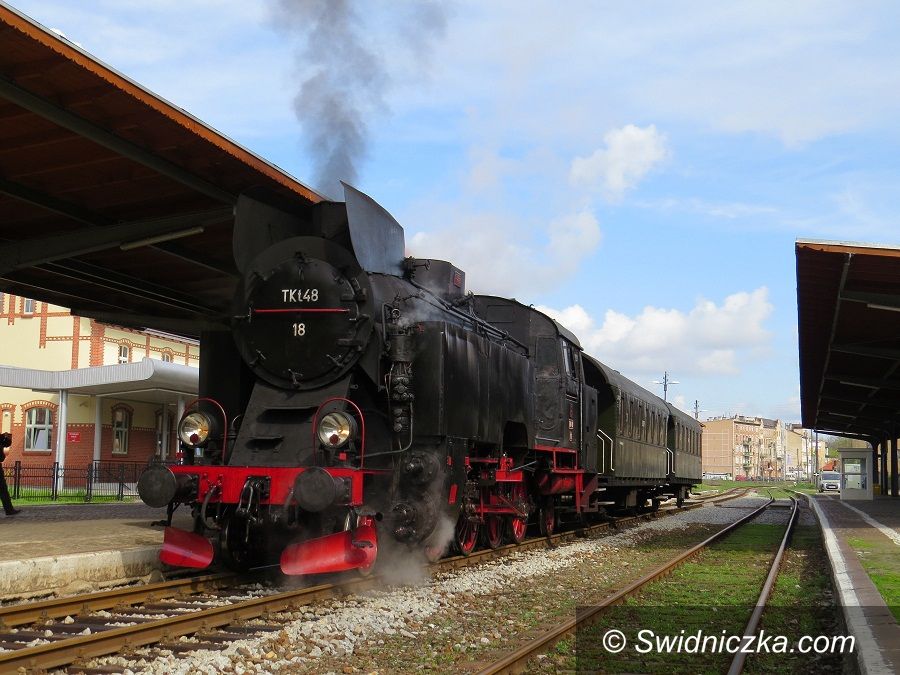 Świdnica: Przyjedź pociągiem retro i poznaj kupiecką Świdnicę