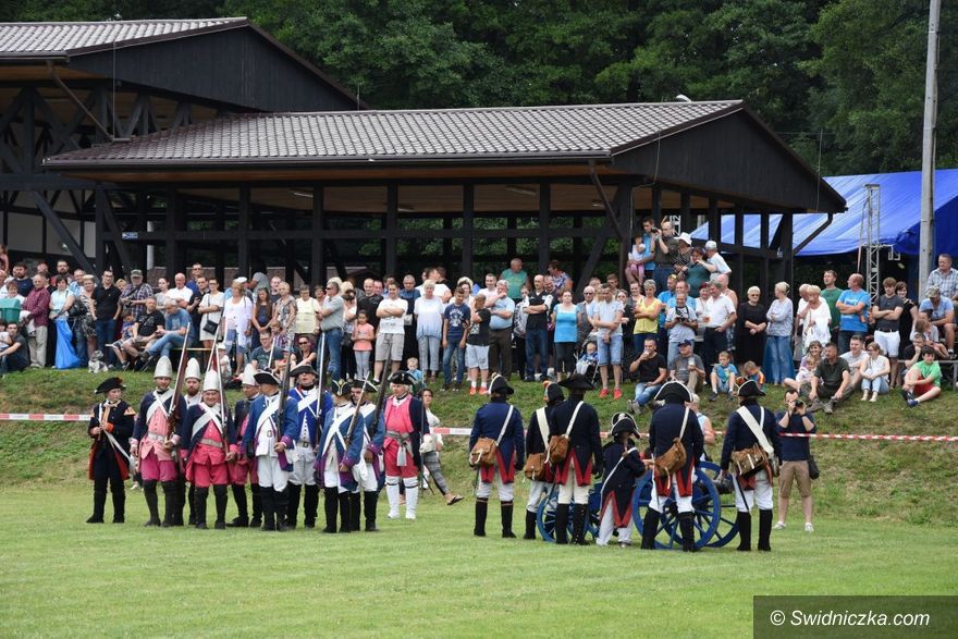 Burkatów: Folklor na całego