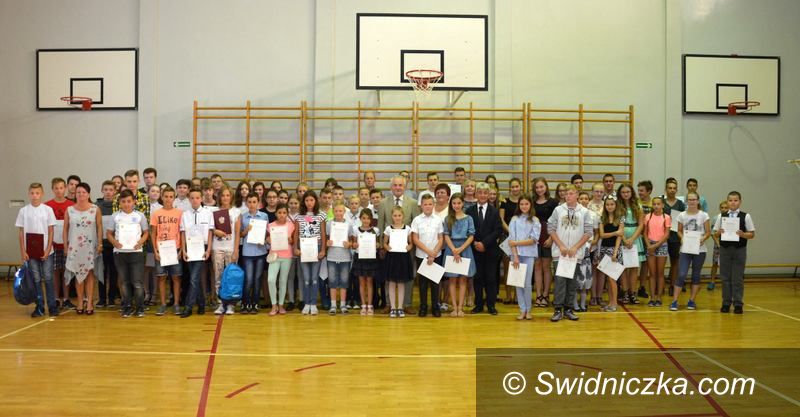 Gmina Marcinowice: Stypendia Wójta Gminy Marcinowice 2017 rozdane