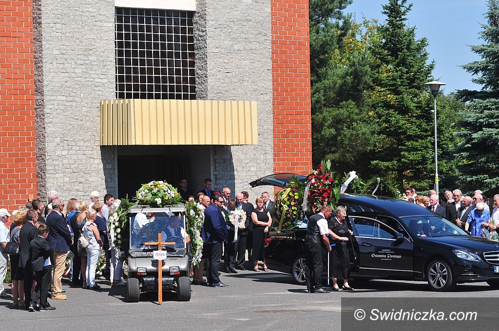 Świdnica: Pożegnali Władysława Piotrowskiego