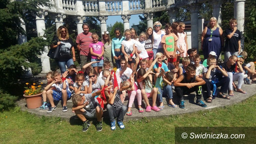 Świebodzice: Koloniści wypoczywają