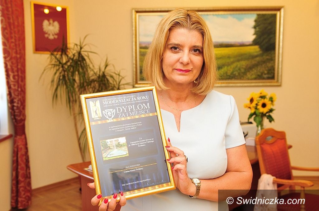Świdnica: Ogród Różany z tytułem „Modernizacji Roku”