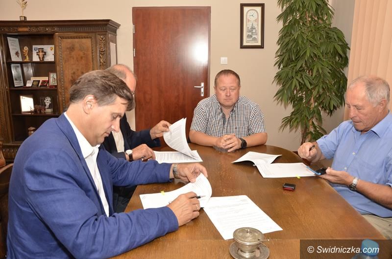 Gmina Żarów: Kolejna droga do remontu