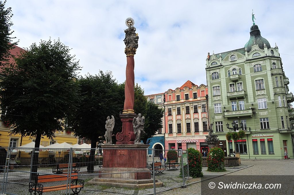Świdnica: Zakończono prace konserwacyjne Kolumny Świętej Trójcy w Świdnicy