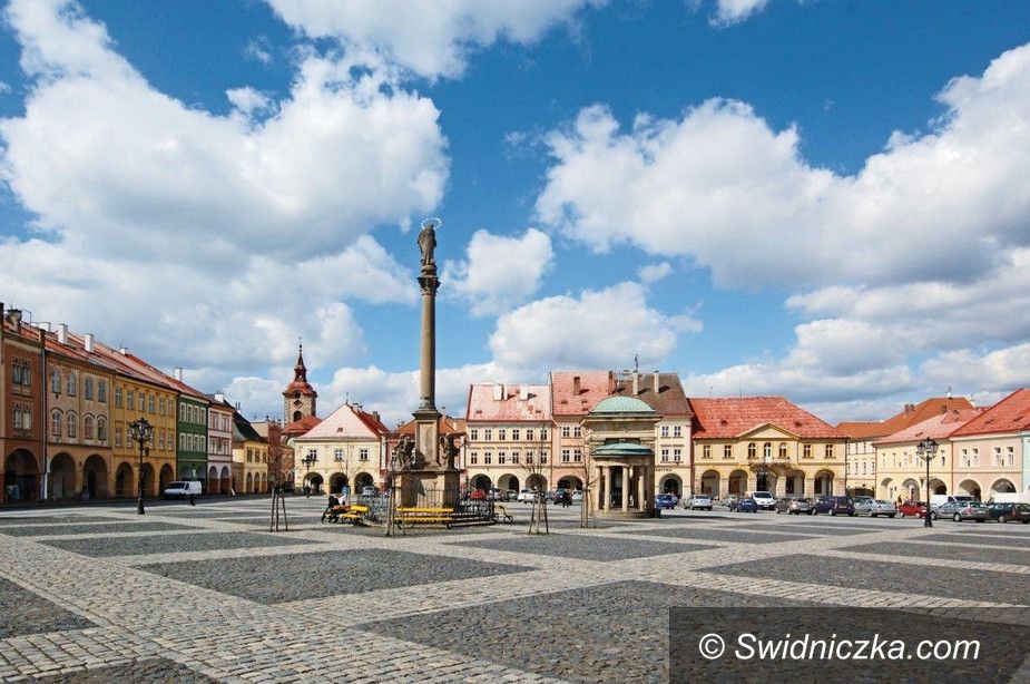 powiat świdnicki: „Poznaj kraj swoich przyjaciół”. Wspólna promocja Powiatu Świdnickiego i Miasta Jičín