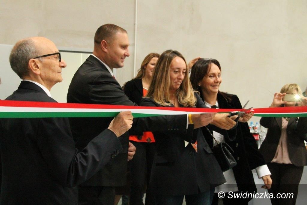 Świebodzice: ISOPAK rozpoczął działalność