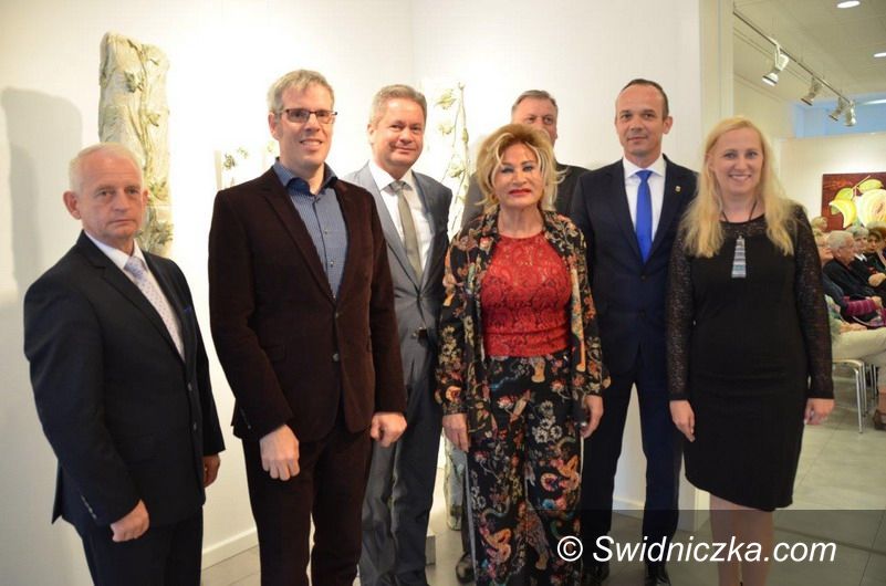 powiat świdnicki: Order Uśmiechu dla artystki i społeczniczki z partnerskiego Powiatu Bergstrasse