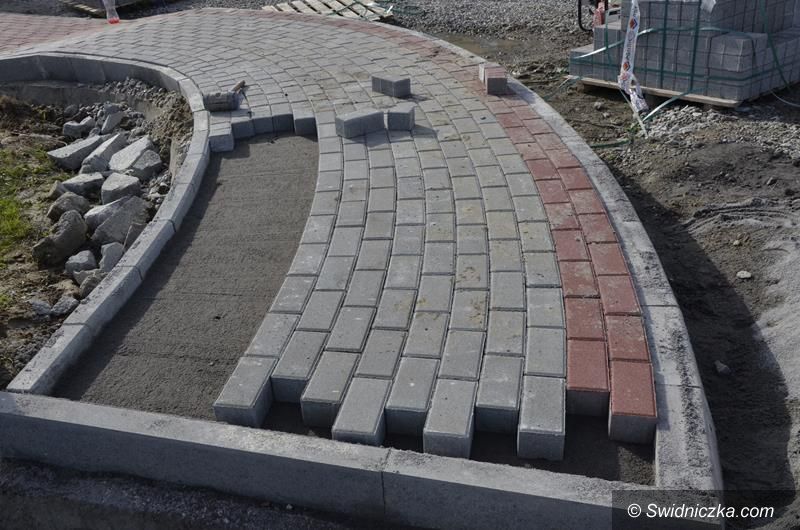 Gmina Żarów: Przybywa wyremontowanych chodników