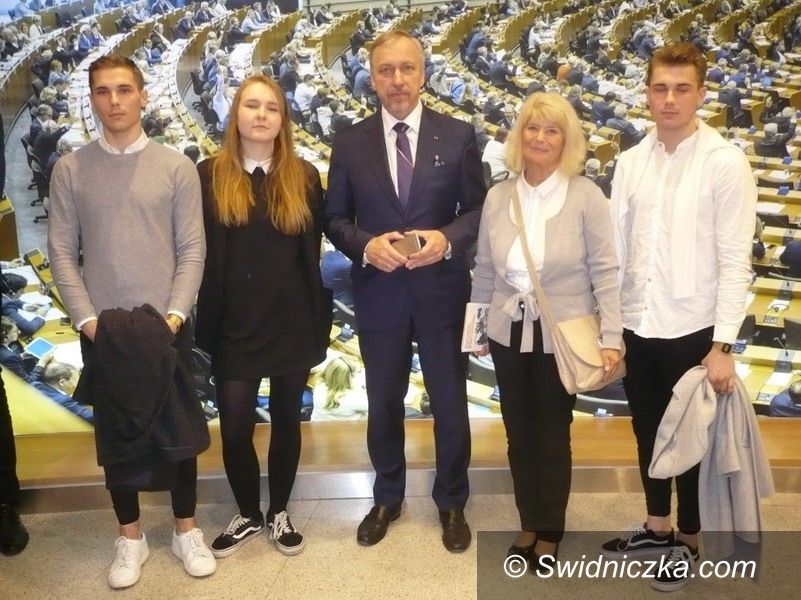 Świdnica: W nagrodę do Brukseli