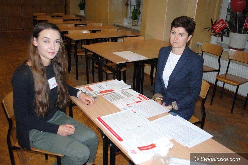 Świdnica: W Zespole Szkół Ekonomicznych w Świdnicy zakończyła się #dolnośląska komórkomania