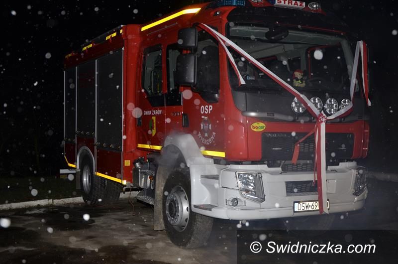 Wierzbna: Nowy Volvo oficjalnie w służbie OSP Wierzbna
