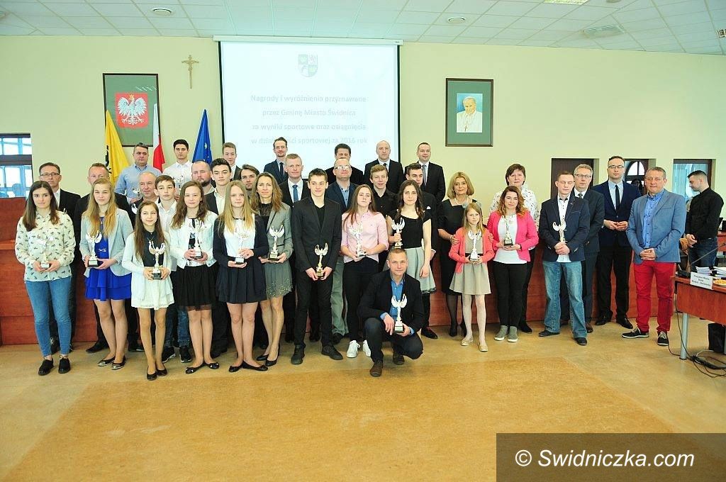 Świdnica: Ruszył nabór wniosków na nagrody dla sportowców