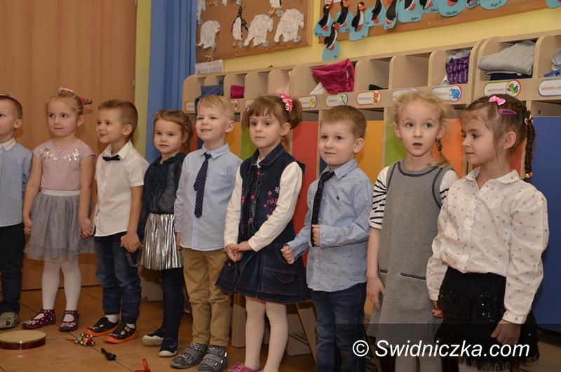 Żarów: Dzień Babci i Dziadka w Bajkowym Przedszkolu