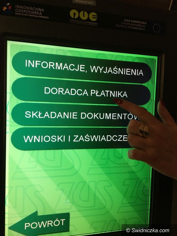 REGION: Doradcy już czekają na przedsiębiorców na salach obsługi