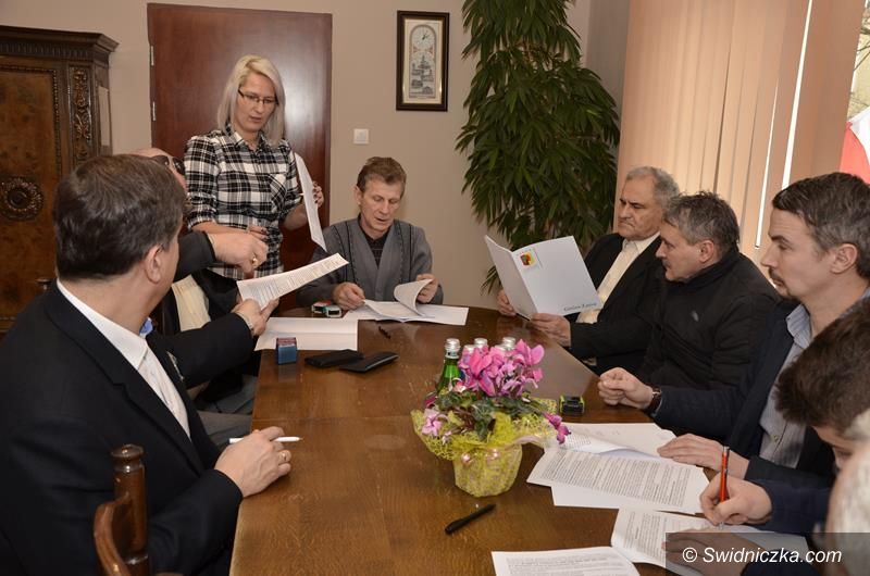 Gmina Żarów: Dotacje dla klubów sportowych