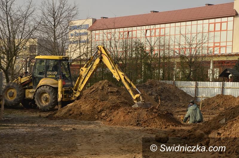 Żarów: Ruszyła budowa żłobka