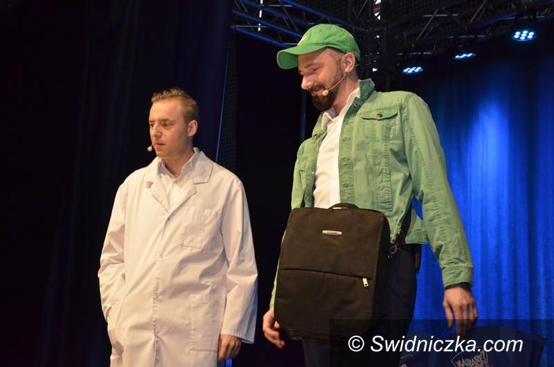 Żarów: Kabaret Młodych Panów rozbawił żarowską publiczność