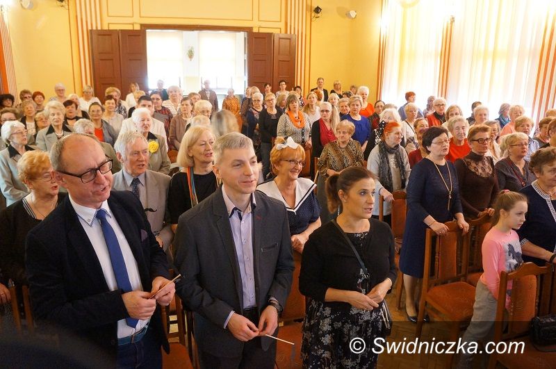 Strzegom: "Dzień Kobiet" u naszych emerytów