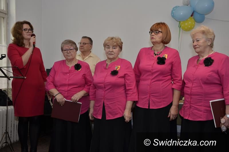 Żarów: Przy wielkanocnym stole z emerytami