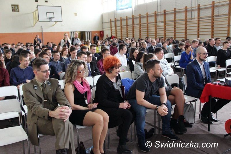 Świdnica: XV Festiwal Nauki w Zespole Szkól Mechanicznych
