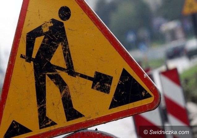 Strzegom: Ulica Dolna w Strzegomiu w przebudowie