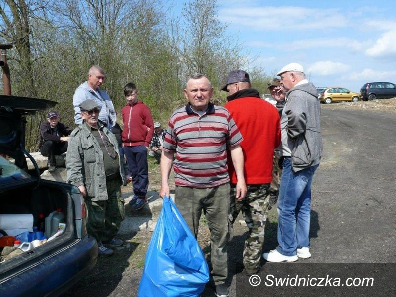 Rusko: Posprzątali zbiorniki w Rusku