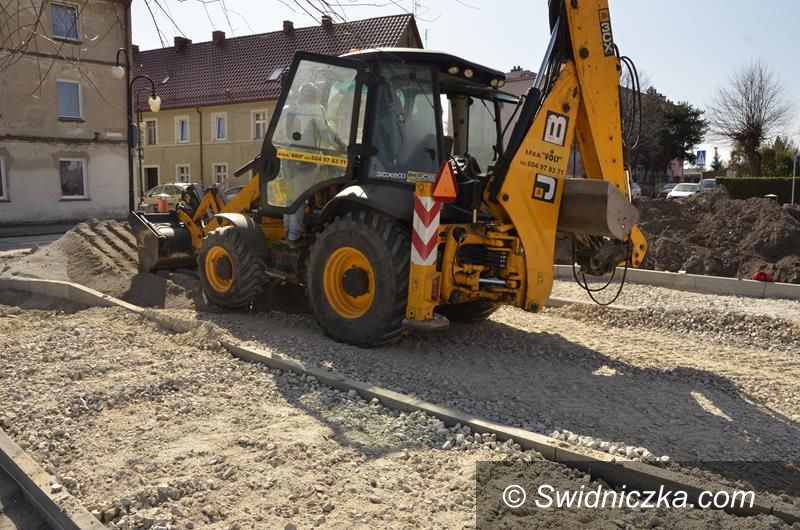 Żarów: Trwają prace przy budowie pętli postojowej