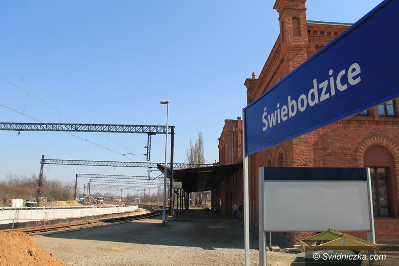 Świebodzice: Autobusowa komunikacja zastępcza w czerwcu
