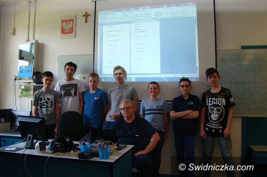 Świdnica: Świdniccy uczniowie najlepsi na Dolnym Śląsku