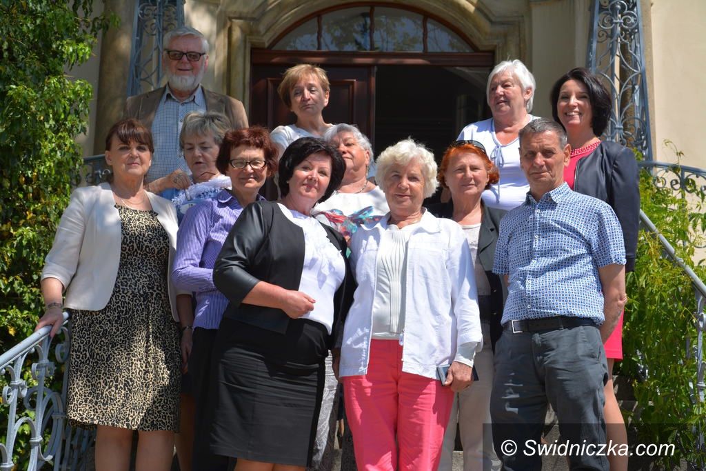 Krzyżowa: „Strefa bezpieczeństwa dla Seniora"– konferencja inauguracyjna projektu „Tradycja łączy pokolenia"