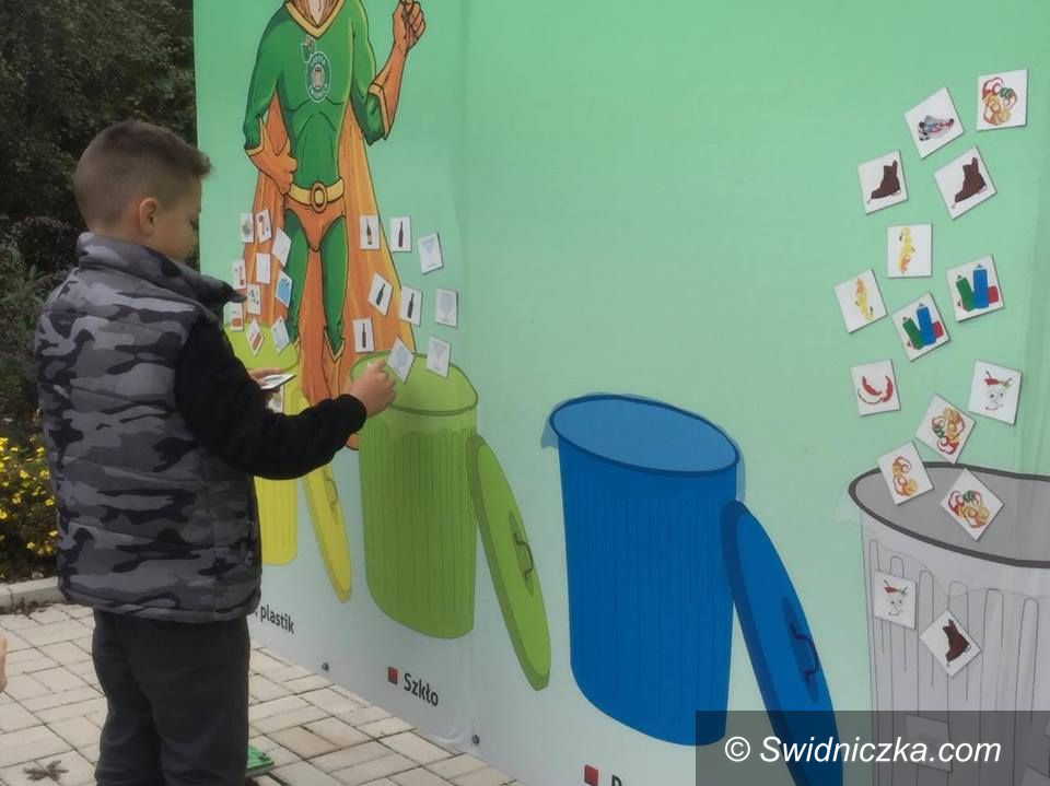 Świdnica: Ekologiczne warsztaty terenowe w PUO i PSZOK