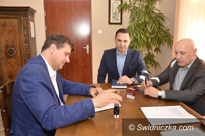 Żarów: Sprawy urzędowe załatwimy przez Internet