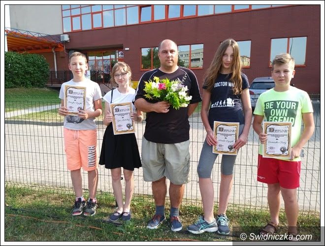 Żarów: Zajęcia archeologiczno–historyczne w GCKiS zakończone