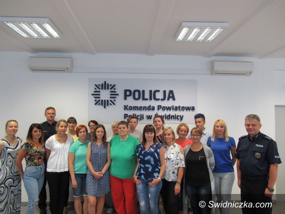 Świdnica/powiat świdnicki: Zakończyła się XVIII edycja "Bezpiecznej Kobiety"